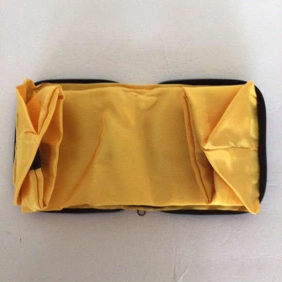 NWOT ST. JOHN PACKABLE NYLON TOTE BAG SHOPPER - Picture 5 of 10